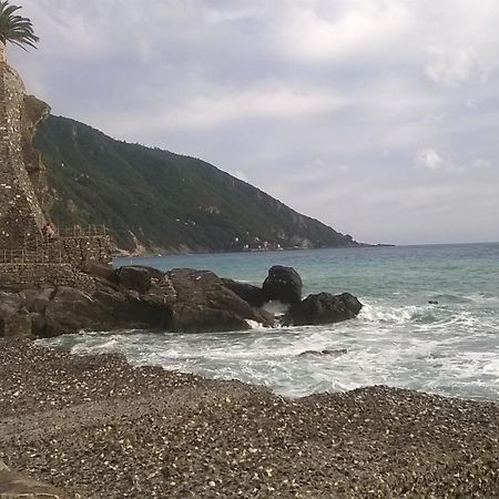 Casa Melly Apartment Rapallo Bagian luar foto