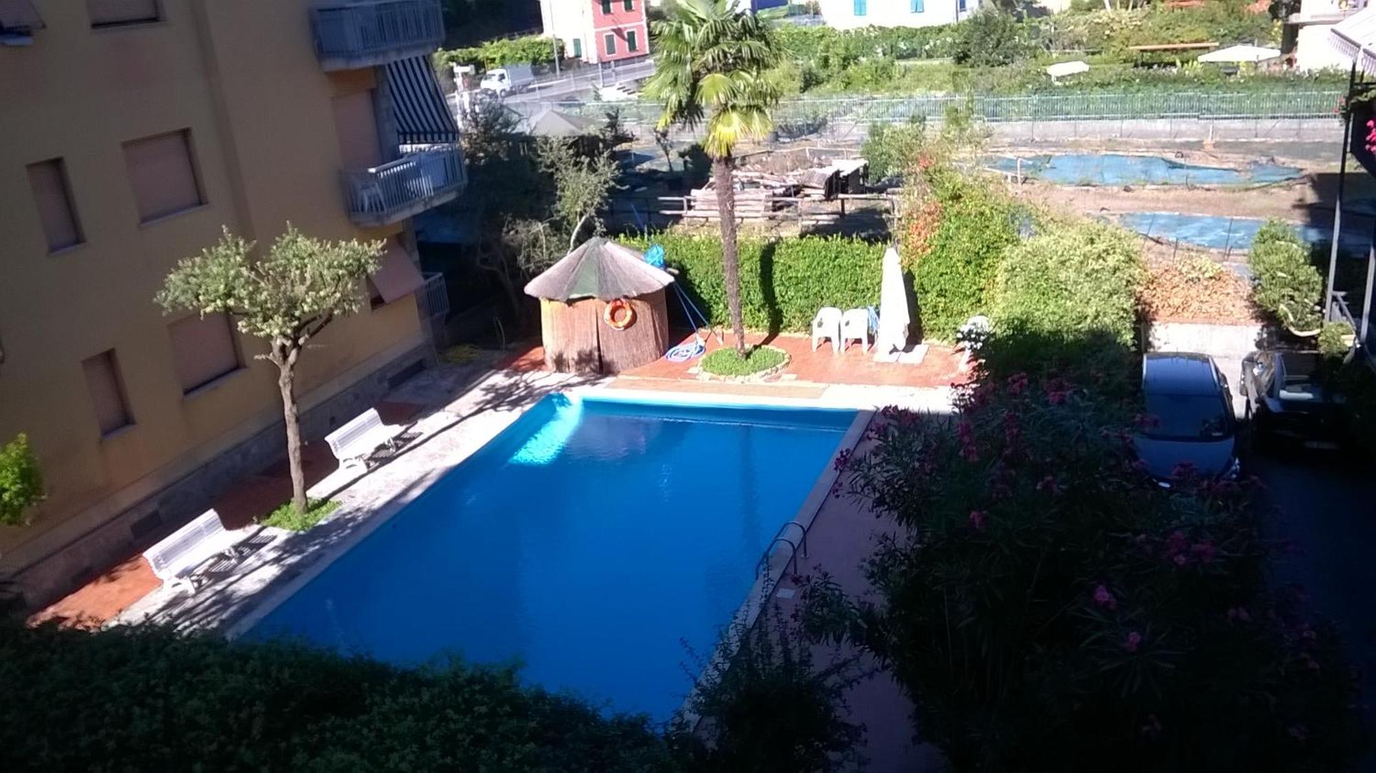 Casa Melly Apartment Rapallo Bagian luar foto